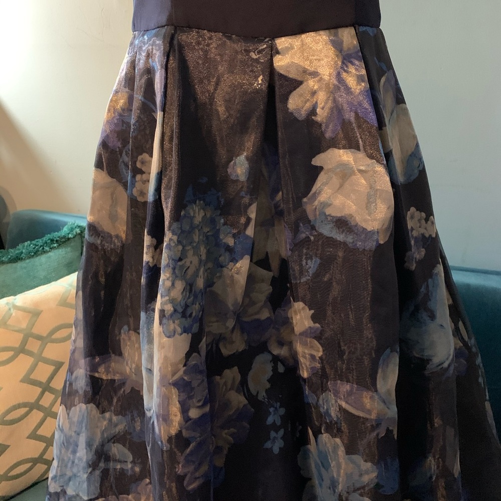 Eliza J size 10 navy blue formal dress - Picture 3 of 10
